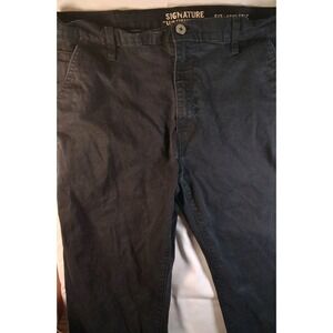 Signature By Levi Strauss Men's S67 Athletic Dark Jean